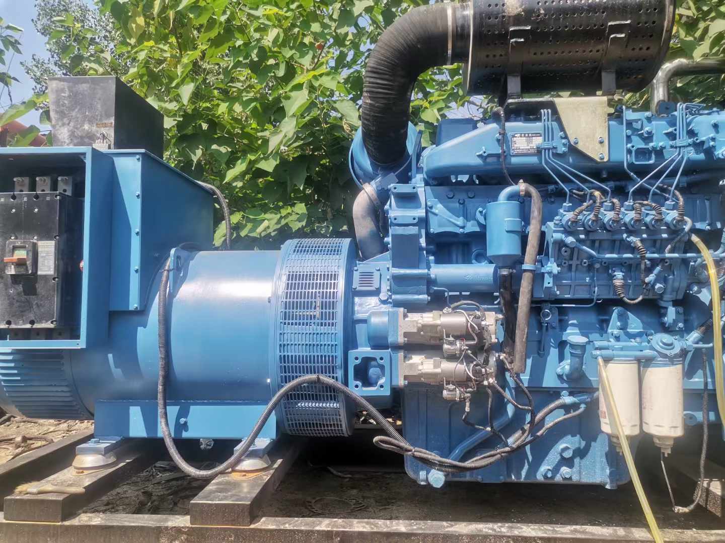 芝罘详细说明降低 800kW 柴油发电机输出电流波动的方法